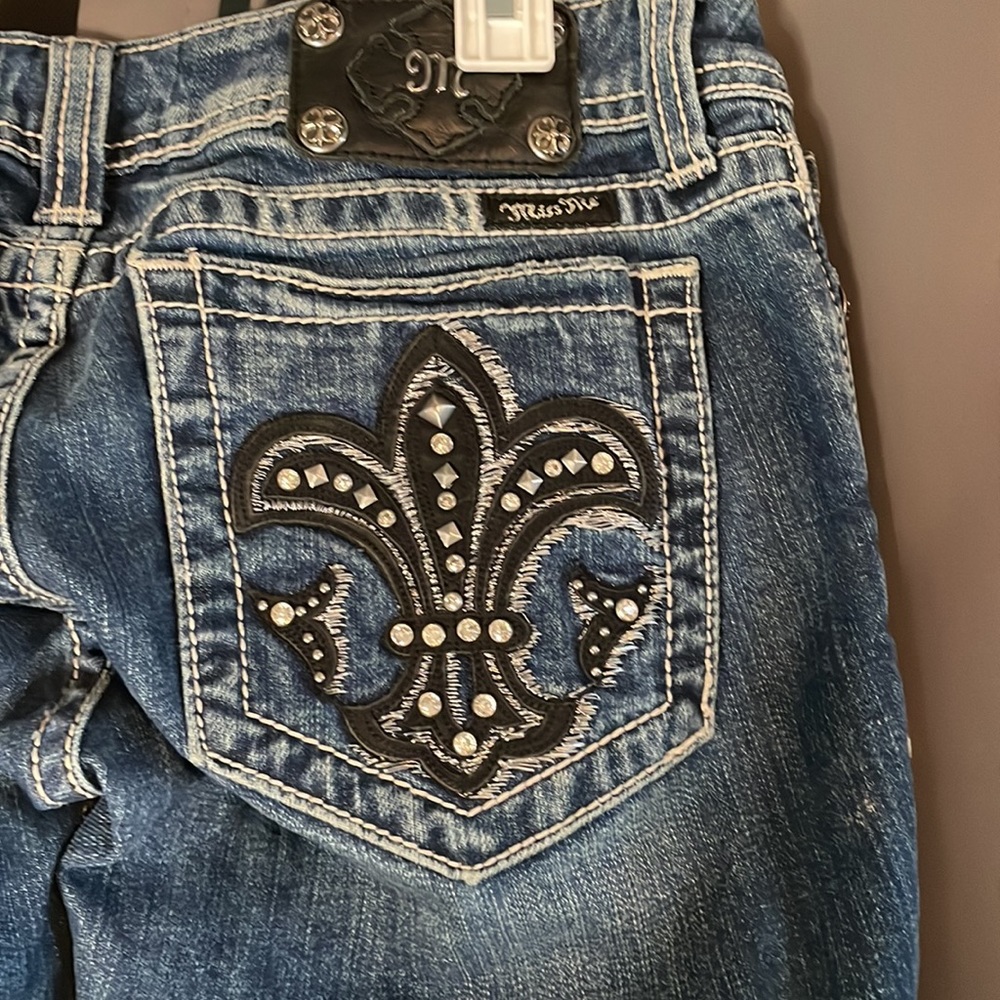 Jeans - Picture 5 of 6